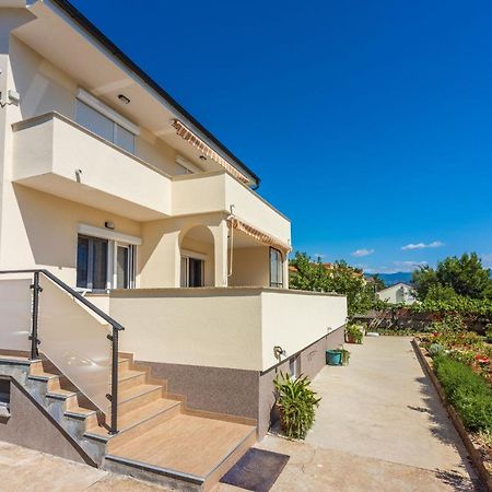 Apartments Star By The Sea Čižići Eksteriør bilde