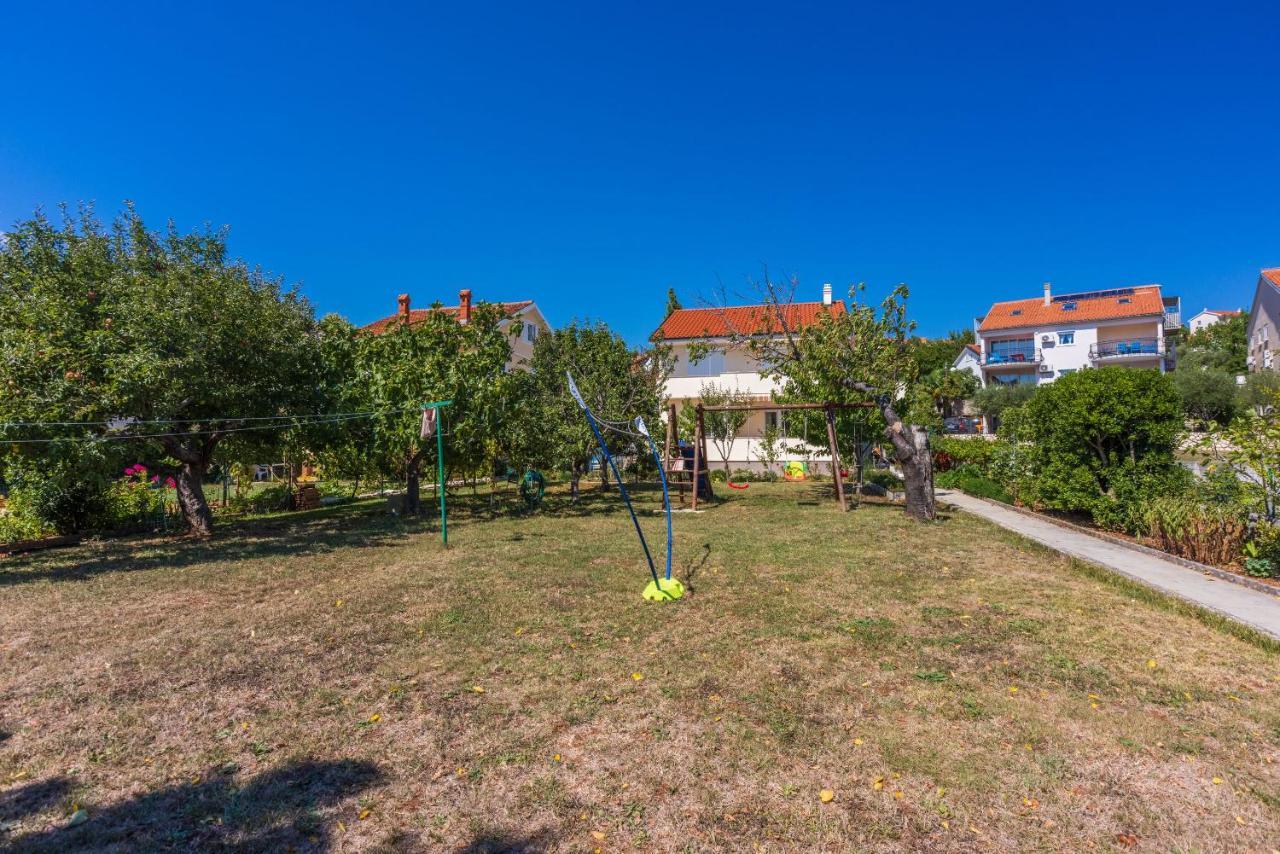 Apartments Star By The Sea Čižići Eksteriør bilde
